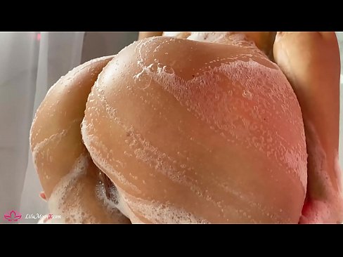 ❤️ Brunette masturboi pillua vibraattorilla intensiiviseen orgasmiin suihkussa ❌ Seksi at fi.dreamlandpassionfever.ru