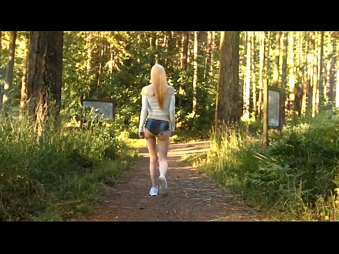 ❤️ Kaunis nainen liikkuu hitaasti, ei alaston video ❌ Seksi at fi.dreamlandpassionfever.ru