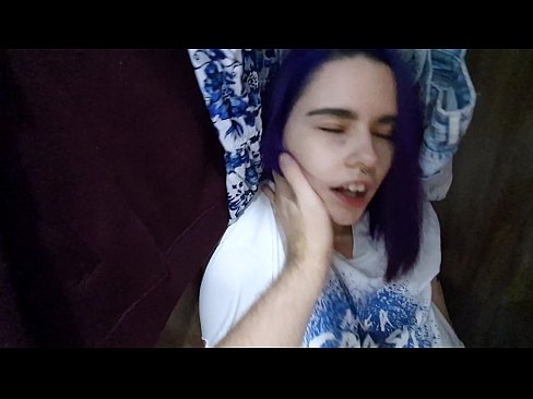 ❤️ Löysin siskoni kaapista ja autoin häntä laukeamaan ❌ Seksi at fi.dreamlandpassionfever.ru